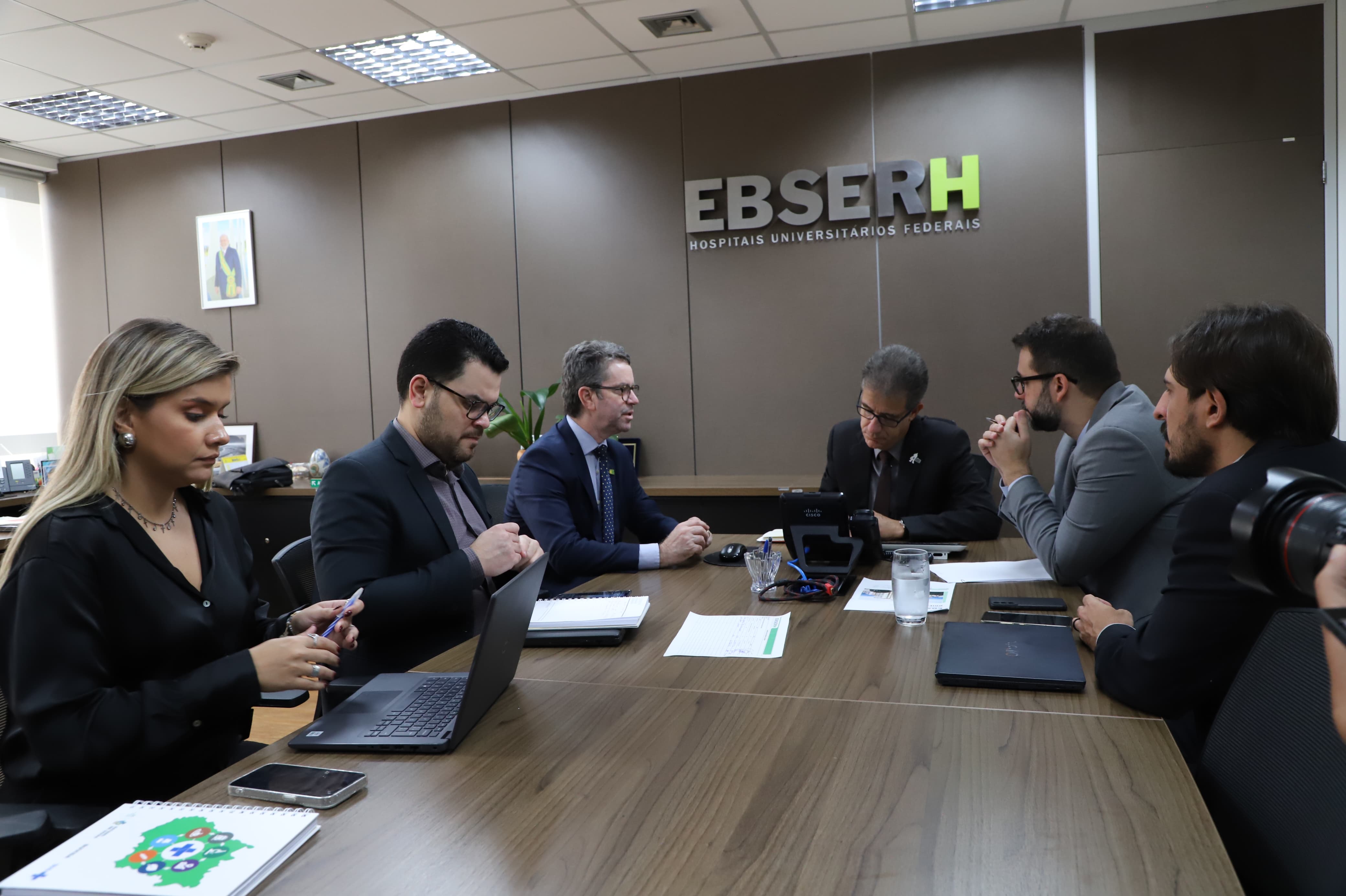 Reunião com o presidente da Empresa Brasileira de Serviços Hospitalares (Ebserh), Arthur Chioro &#8211; 17/04/2024