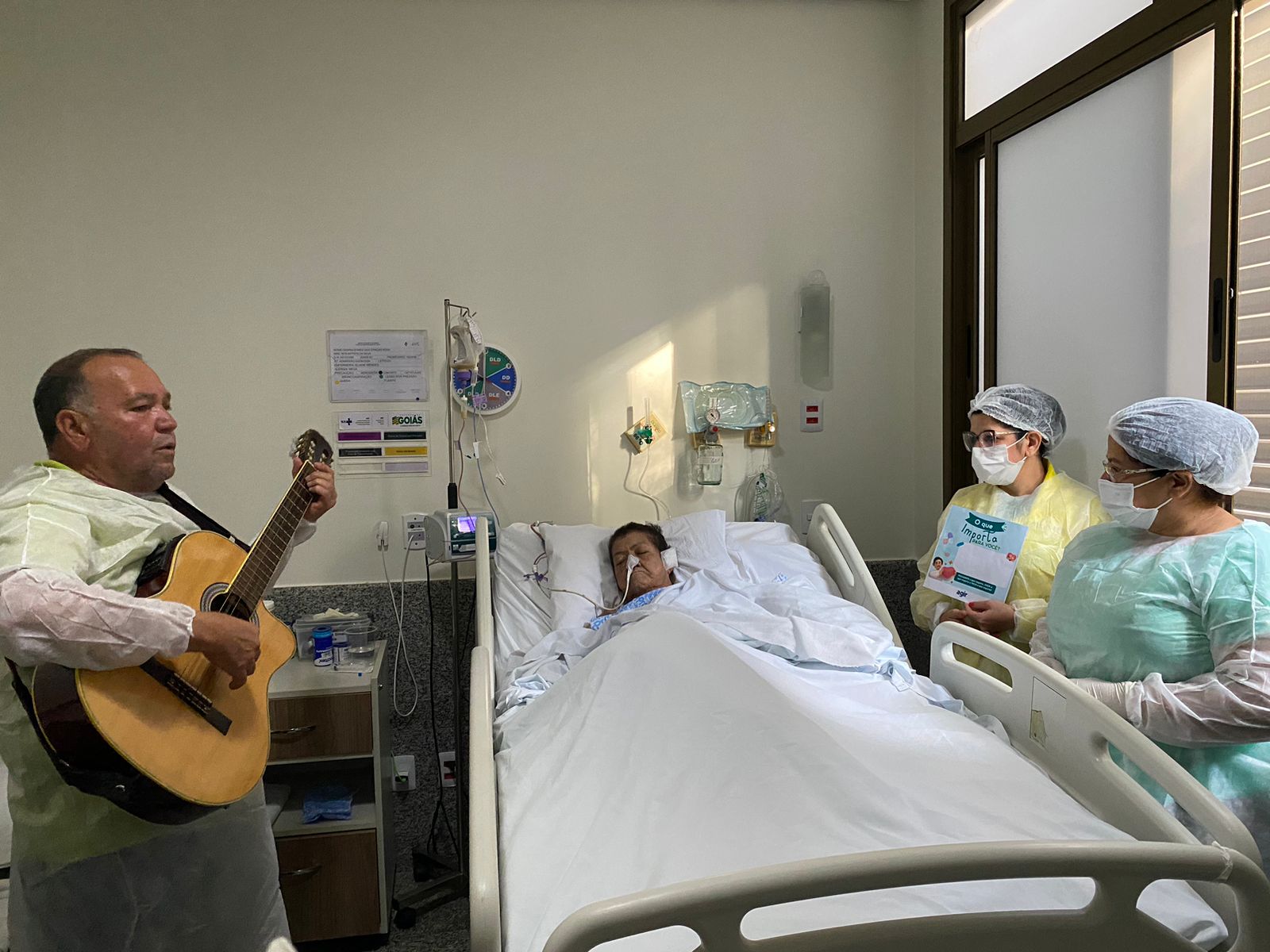HDS promueve una tarde musical para pacientes de la unidad de cuidados de larga estancia
