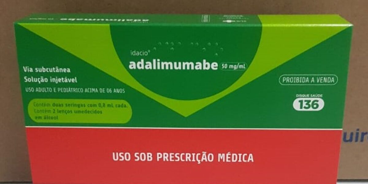 Cemac Juarez Barbosa entrega a pacientes medicamento biossimilar ao Adalimumabe