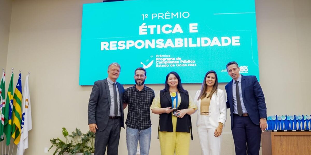 SES recebe troféu Ouro no I Prêmio de Responsabilidade e Ética da CGE