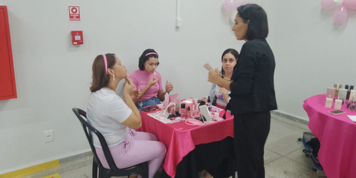 Hospital Estadual de Luziânia realiza evento de conscientização e autocuidado no Outubro Rosa