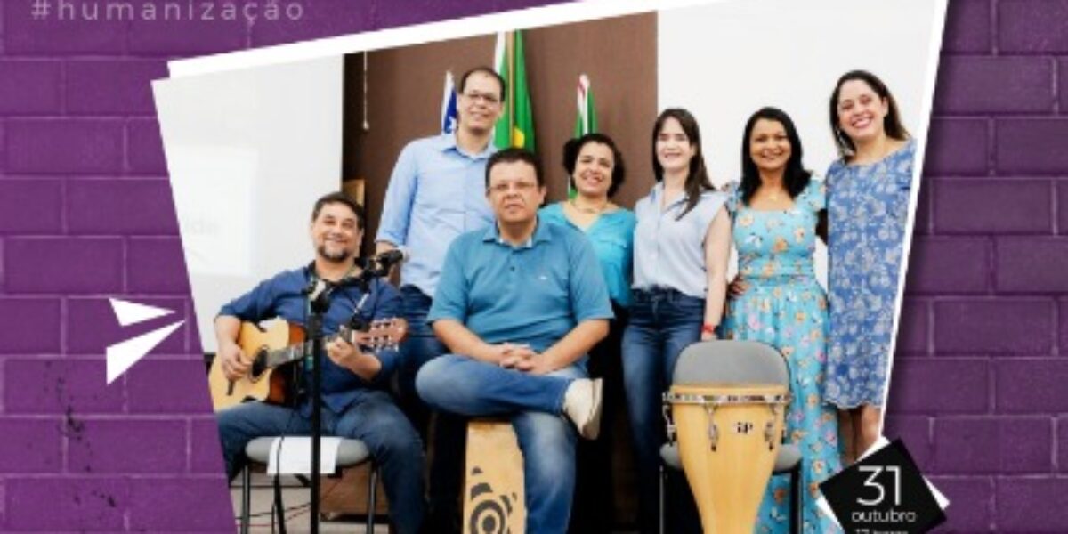 Integrantes do Encantos SES se apresentam em mais uma edição do Sarau do HGG