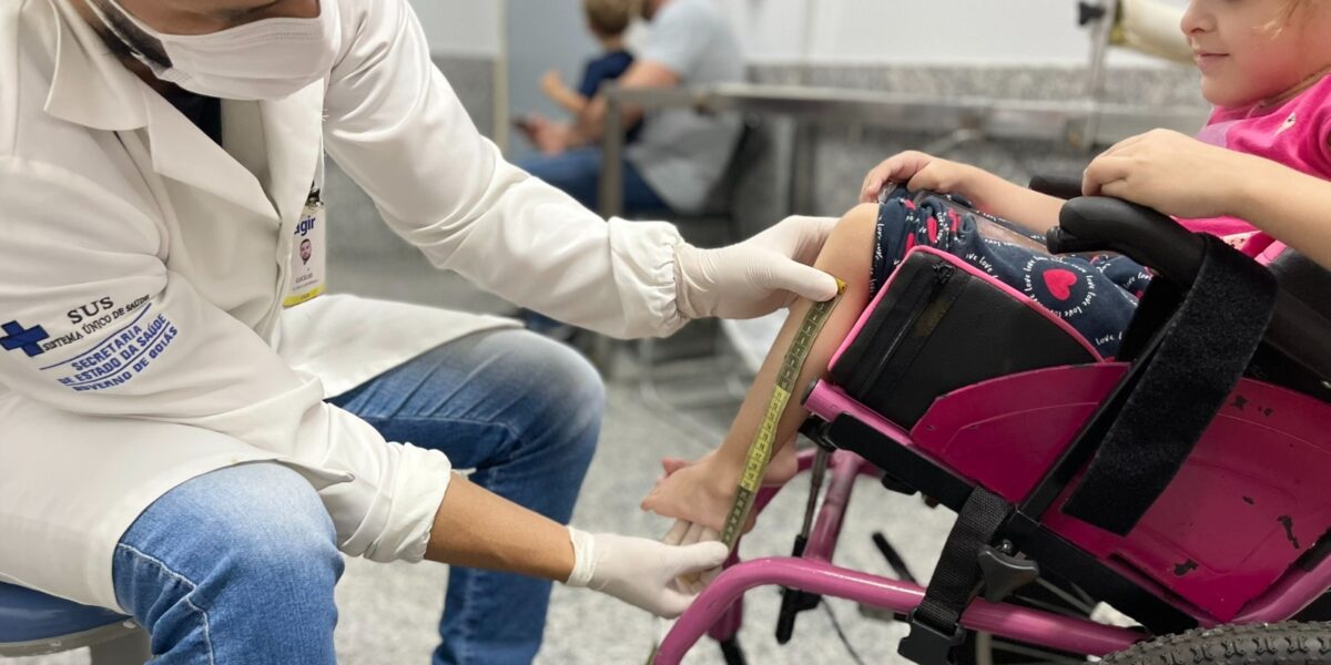 Crer faz entrega de 270 dispositivos ortopédicos durante ação itinerante em Jataí