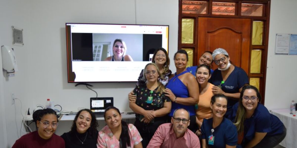 Hetrin realiza revisão interativa com profissionais da assistência