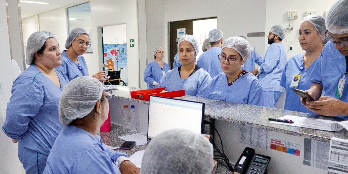 Crer recebe equipe do Hmap e Einstein Goiânia para visita de benchmarking