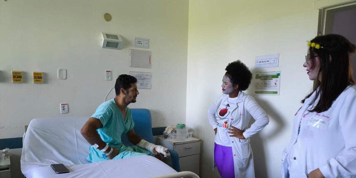 Semeadores da Alegria promovem momentos de descontração no Heapa