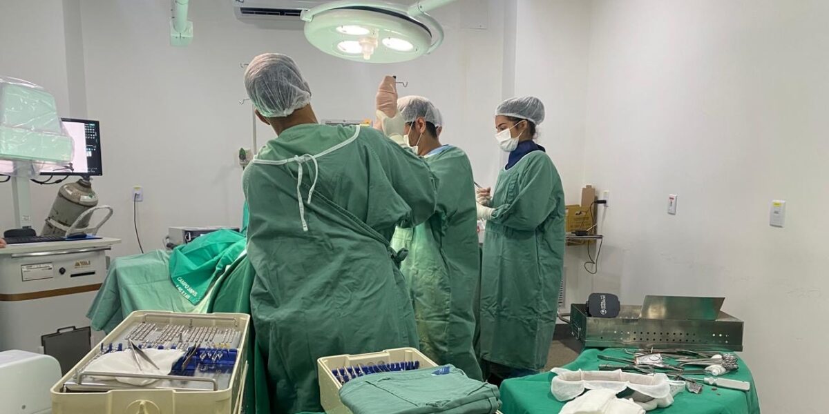 Heapa realiza a primeira cirurgia de prótese de joelho