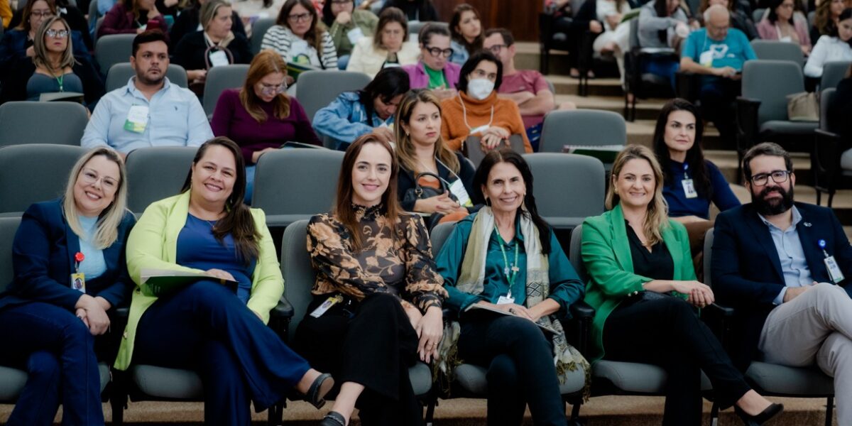 Evento atualiza equipes para avanço do projeto terapêutico singular nos Centros Especializados em Reabilitação