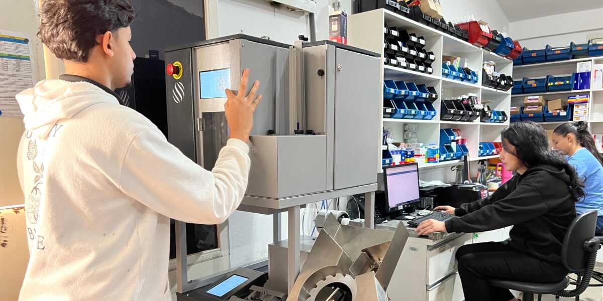 Hetrin reforça segurança e eficiência na farmácia com nova tecnologia