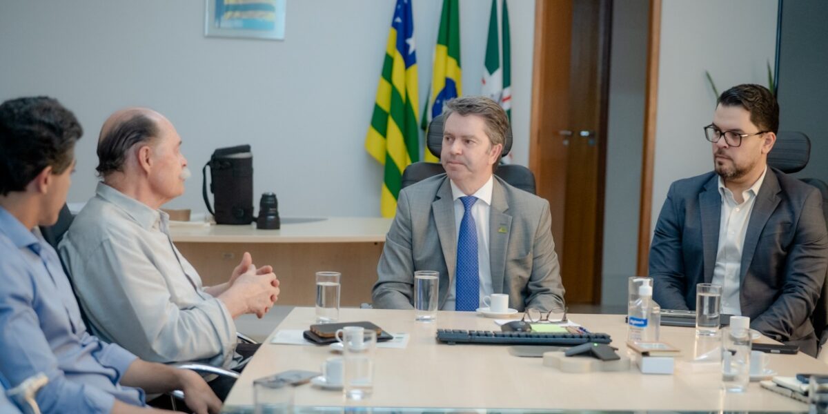 Secretário recebe psiquiatra Salomão Filho e presidente da Associação Brasileira de Psiquiatria, Antonio Geraldo – 30/06/2025