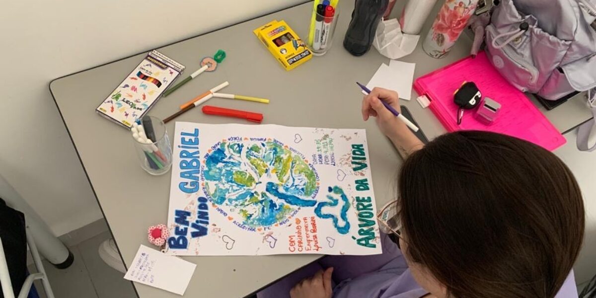 Árvore da Vida fortalece vínculo entre mães e profissionais no Hospital Estadual da Mulher