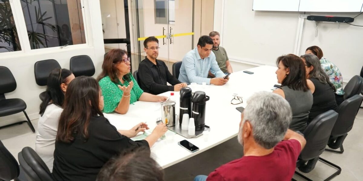 Reunião para orientações sobre contratos da Comset SES-GO -08/09/2025