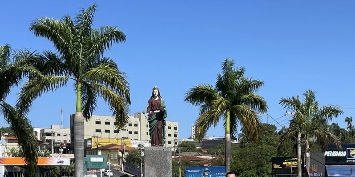 Hospital Estadual de Luziânia realiza caminhada em apoio à campanha do Setembro Verde