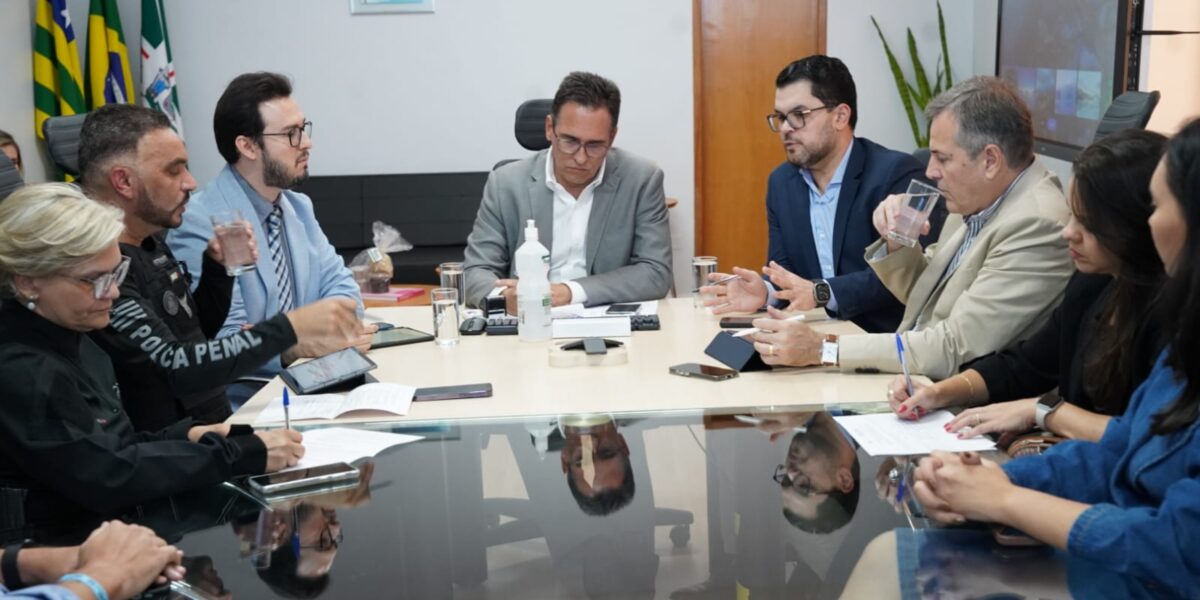 SES-GO recebe visita do secretário da Saúde de Aparecida de Goiânia – 20/10/2025