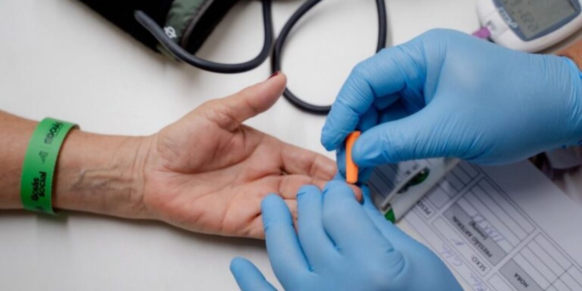 Ação alusiva ao Dia Mundial do Diabetes promove prevenção para servidores da SES