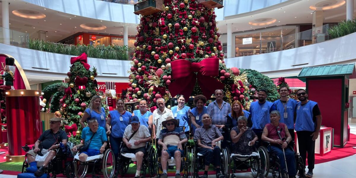 Moradores da Residência Assistencial do HDS vivenciam momento de inclusão em passeio ao Shopping Flamboyant