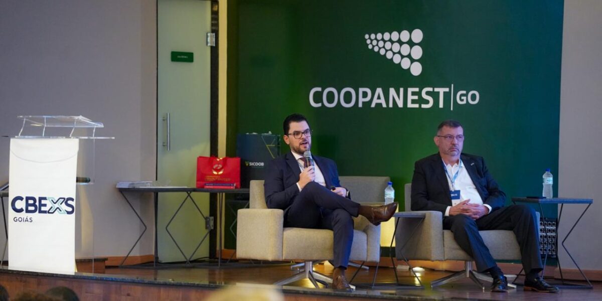 SES-GO participa do relançamento do Colégio Brasileiro de Executivos de Saúde