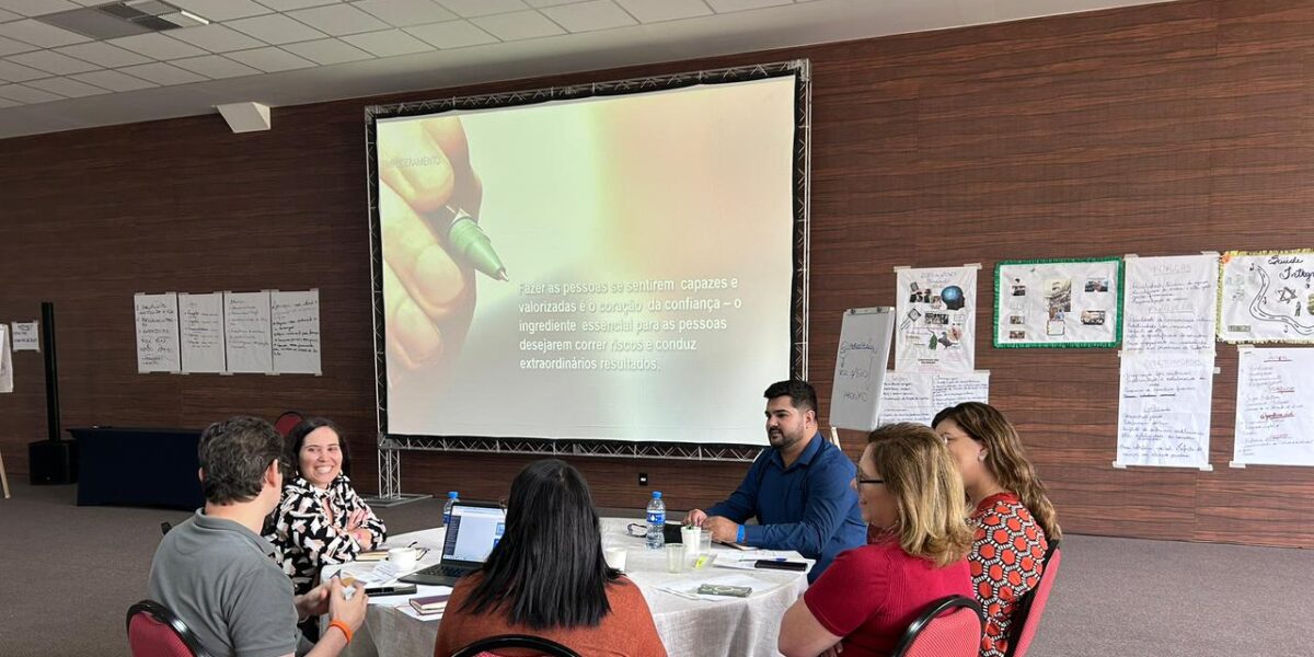 SES encerra Programa de Liderança Estratégica Sistêmica 2025 e fortalece gestão da saúde