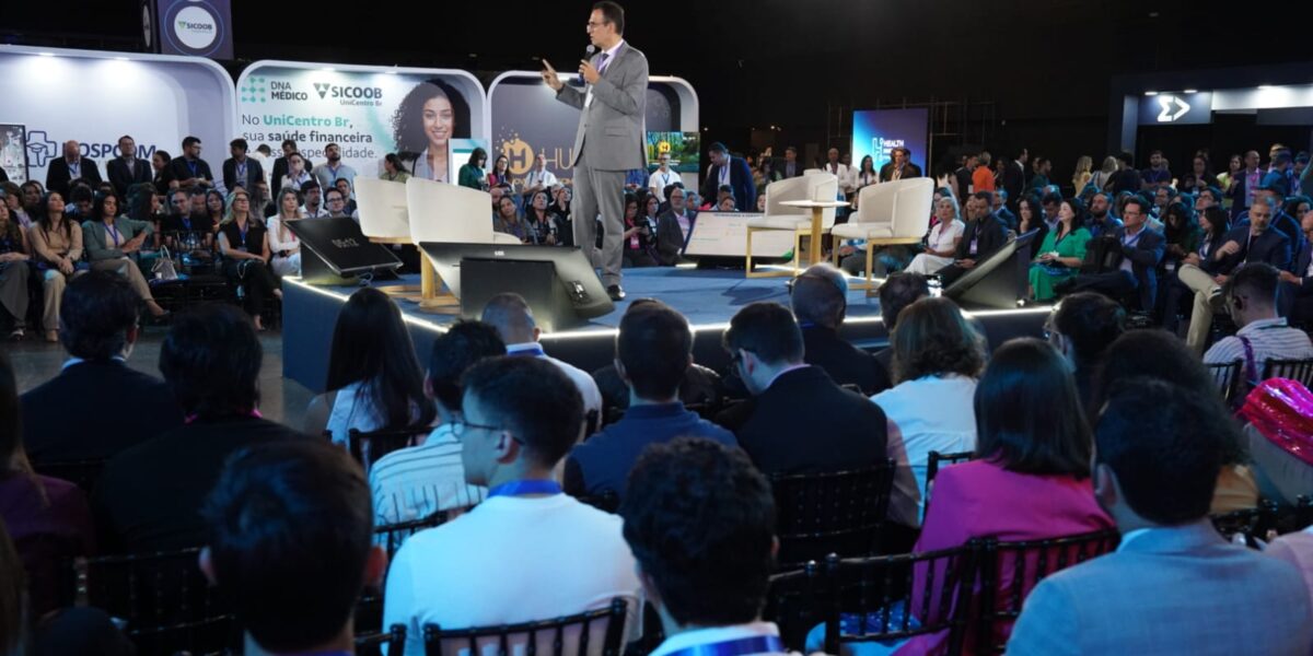 SES abre fórum nacional que debate diretrizes de inteligência artifical na saúde