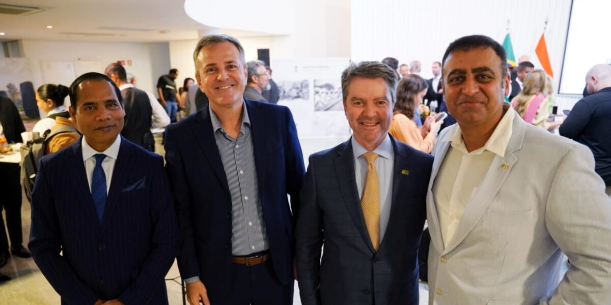 Gestores da SES prestigiam lançamento da Associação Brasileira de Indústria Farmacêutica Indiana – 10/02/2026