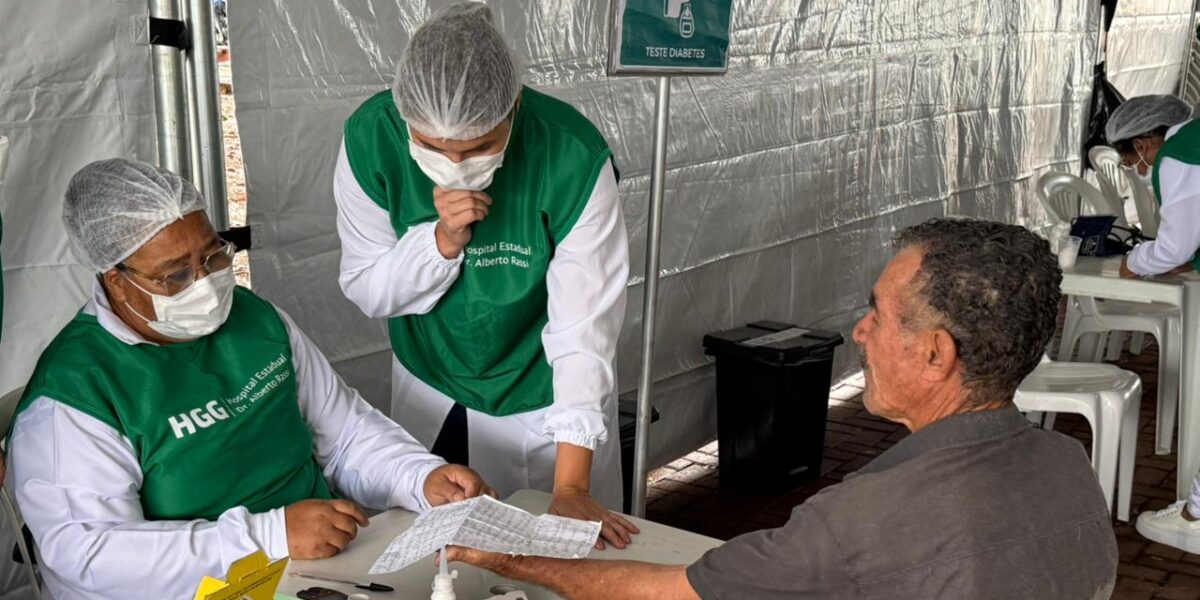 Saúde na Praça de Carnaval reforça cuidados durante os dias de folia