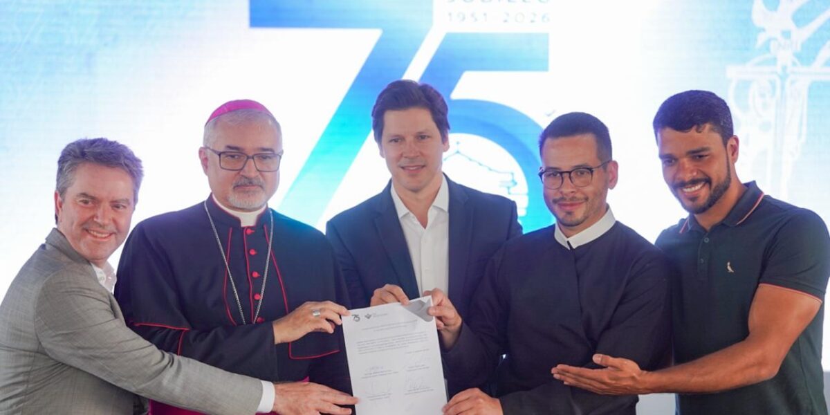 Governo de Goiás assina convênio de R$ 43,3 milhões no Jubileu de 75 anos da Vila São Cotolengo