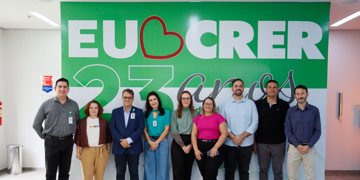 Crer recebe equipe do Hospital de Amor para visita de benchmarking
