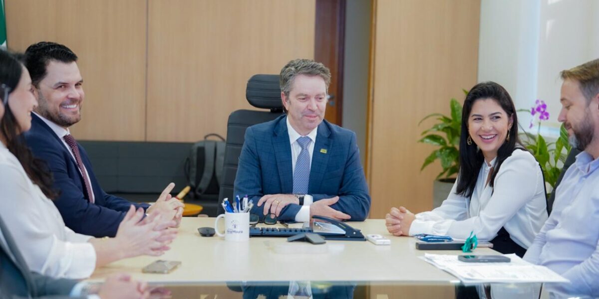 SES apresenta novo sistema de pactuação à diretoria do Cosems – 10/04/2026