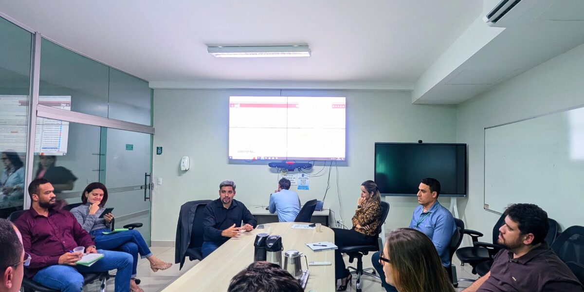 SES repassa informações sobre chamamento público e parcerias com OSCs a gestores de Rio Verde – 27/03/2026