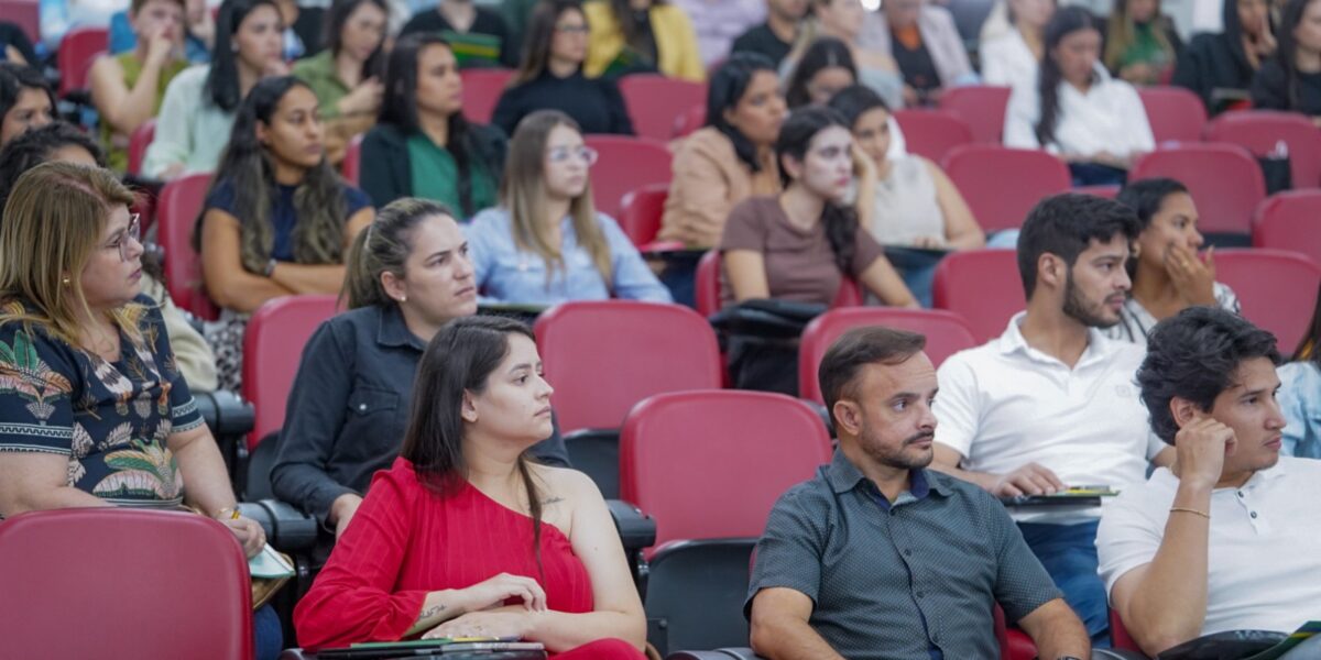 SES-GO realiza capacitação sobre diagnóstico precoce do câncer de boca e uso do App Tele Estomato