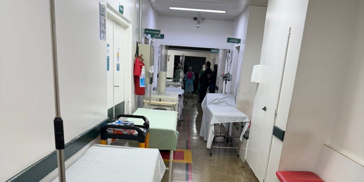 Hospitais estaduais mobilizam equipes para socorro às vítimas do acidente com van escolar