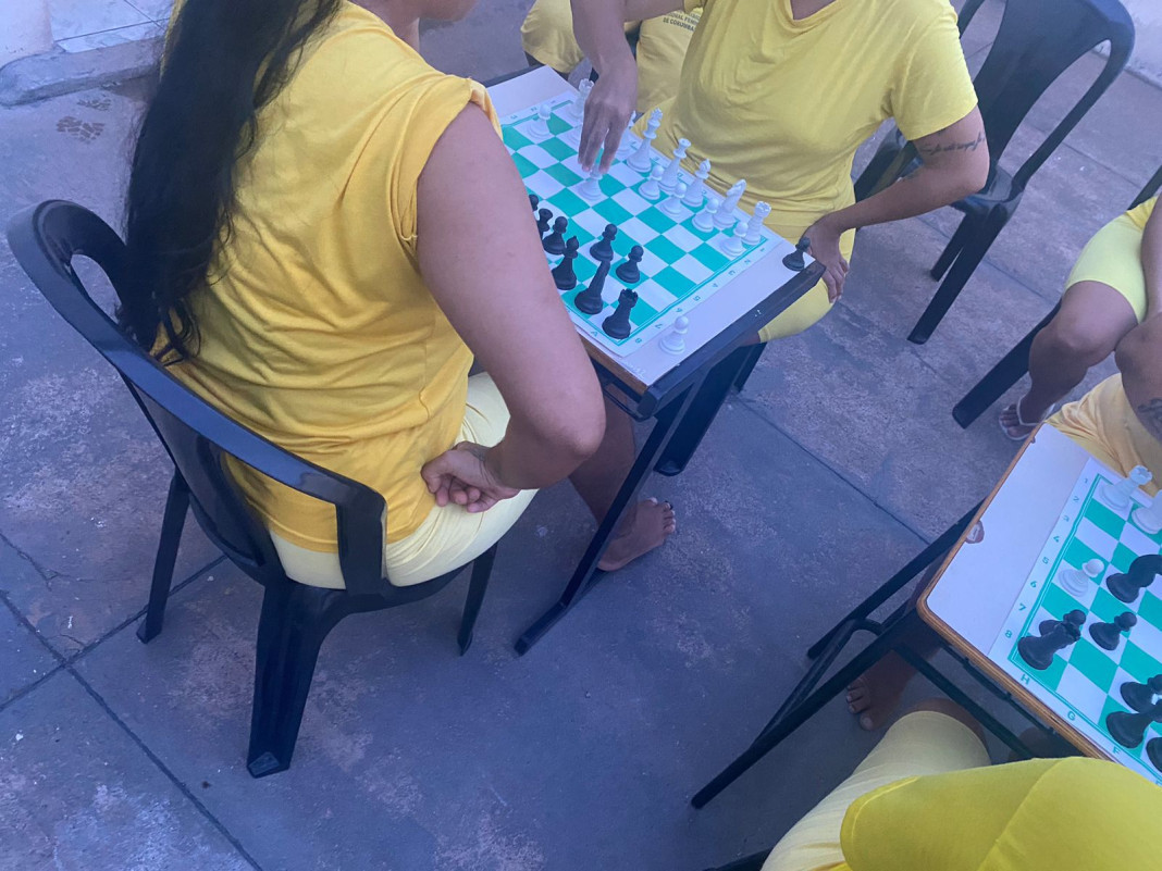 Xeque-Mate no Crime: custodiadas de Israelândia aprendem a jogar xadrez