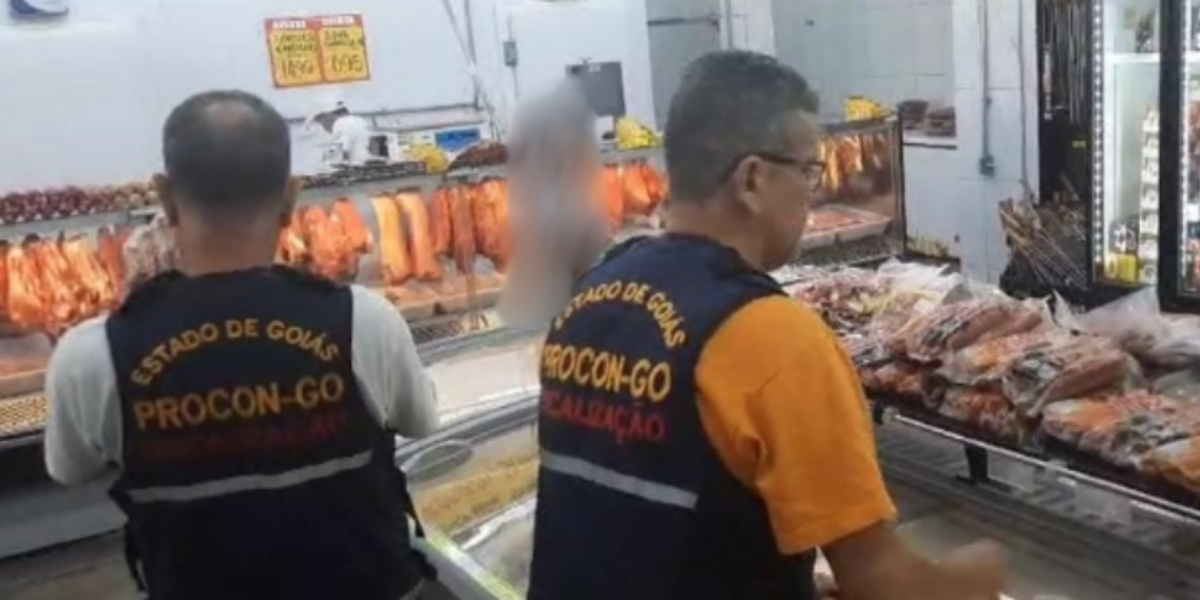 Procon Goiás retira mais de 200 quilos de carnes impróprias para consumo de circulação