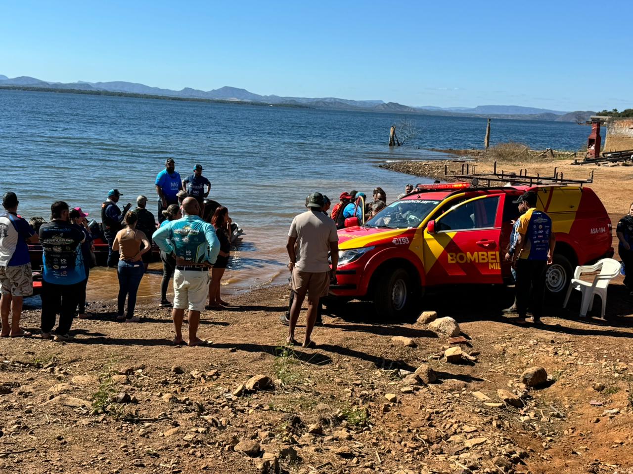 CBMGO resgata casal à deriva no Lago Serra da Mesa durante Circuito Goiano de Pesca Esportiva