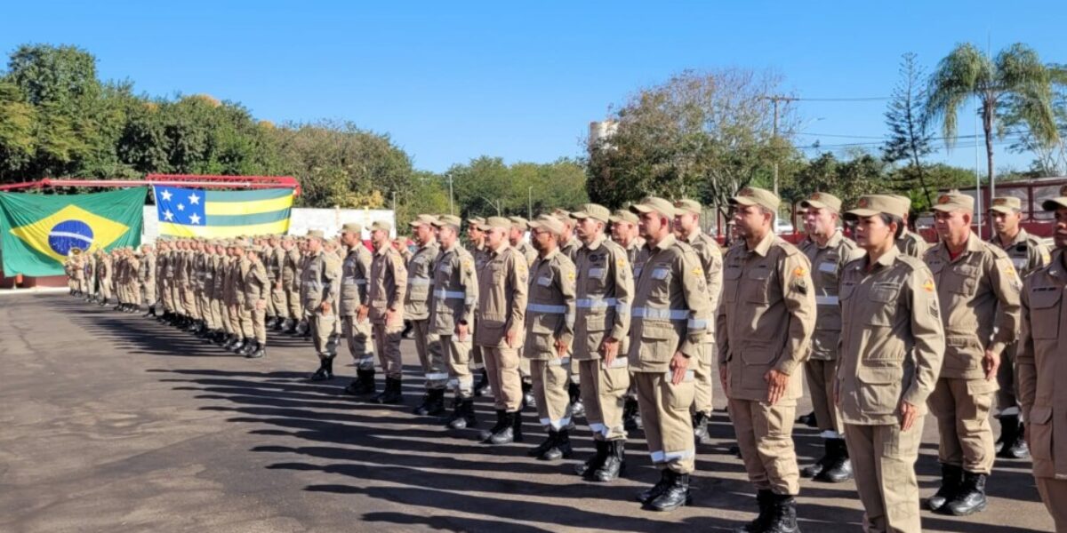 CBMGO promove formaturas de cursos de aperfeiçoamento de militares em Goiânia
