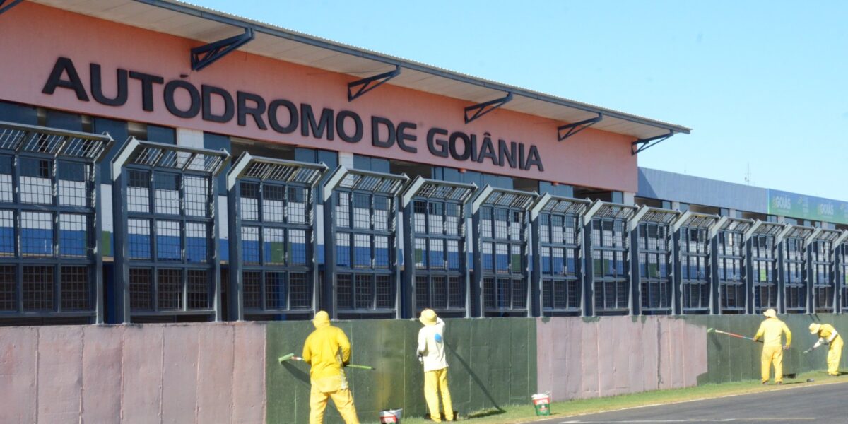 Reeducandos contribuem para revitalização de espaços públicos em Goiás