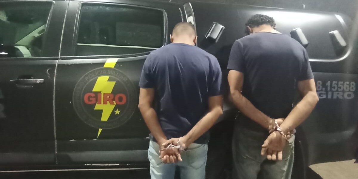 PMGO prende dois homens por tráfico de drogas e estelionato eletrônico via cartões em Goiânia