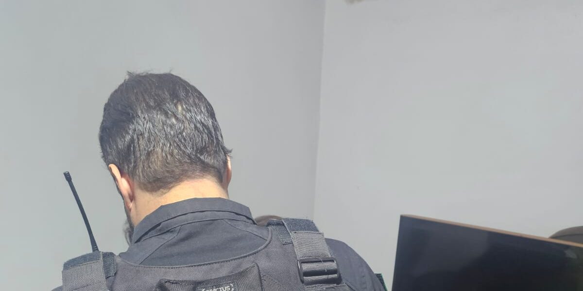 PCGO prende investigado por estupro, cárcere privado e roubo em propriedade rural goiana