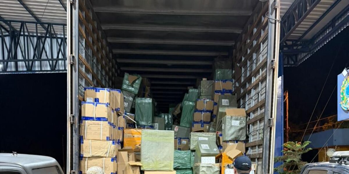 COD, PRF e Receita Federal apreendem carga de contrabando e descaminho em Jataí