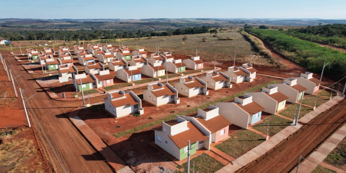 Governo de Goiás lança chamamento público para ampliar programas habitacionais