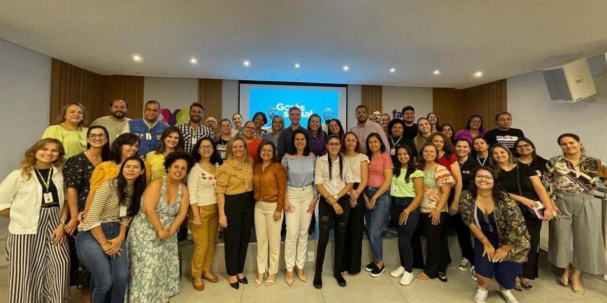 Seds realiza apresentação dos programas sociais para funcionários da OVG