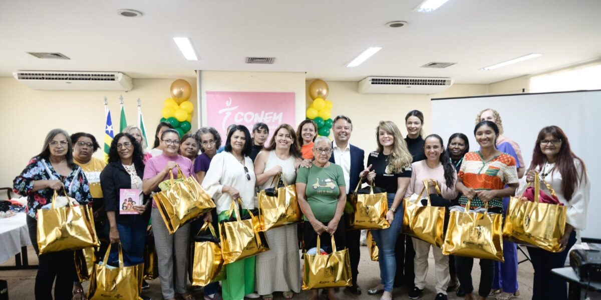 Goiás Social e Conem realizam entrega de kits do projeto Desapega