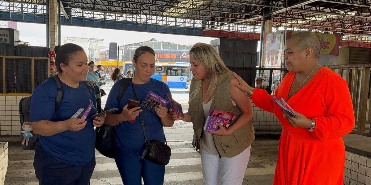 Seds realiza ação do Protocolo Todos Por Elas no Terminal Praça A