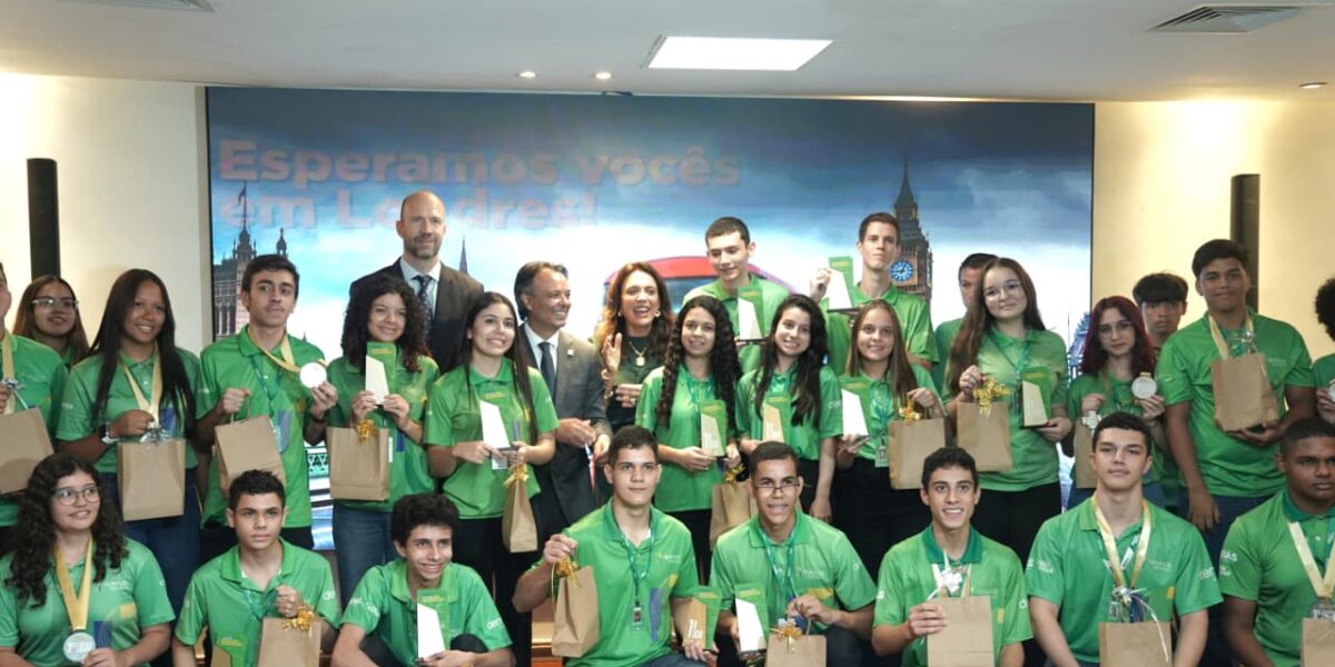 Goiás Social entrega prêmios aos vencedores do Desafio Aprendizes da Matemática