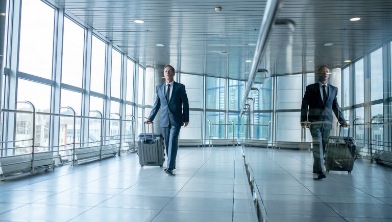 Turismo de negócios no Brasil tem faturamento de R$ 11,6 bilhões em 10 meses, impulsionando crescimento do setor