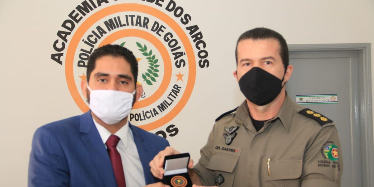 Lincoln Tejota recebe homenagem da Academia da Polícia Militar