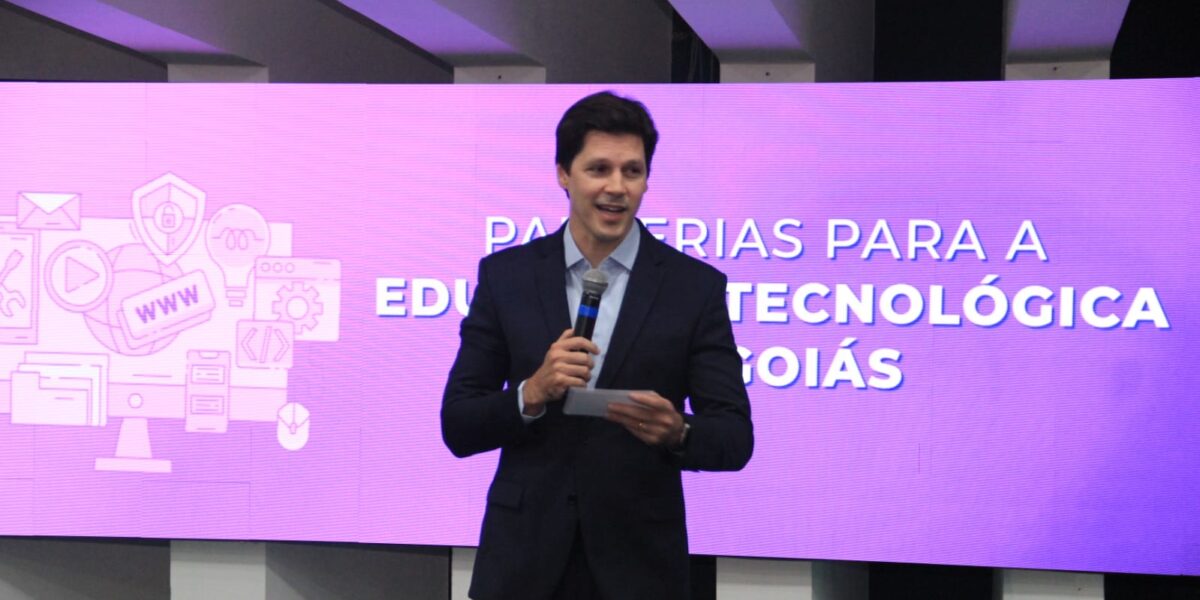 Daniel Vilela reforça propósito do Governo de Goiás em preparar os jovens para mercado de trabalho