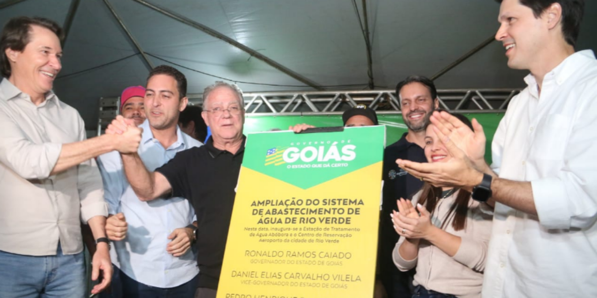 Daniel Vilela entrega 70 casas a custo zero em Rio Verde