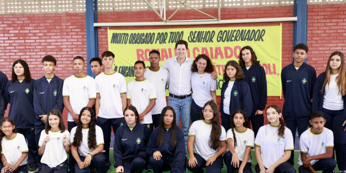 Inauguração de novo colégio estadual em Alexânia marca volta às aulas