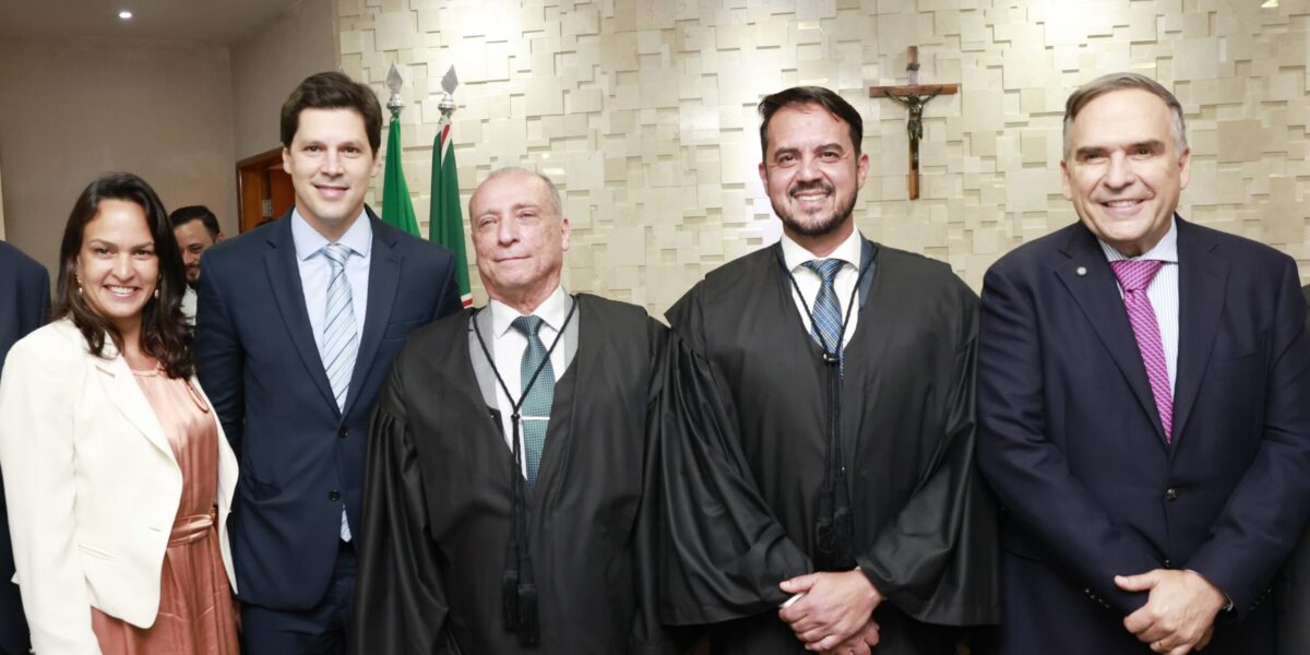 Daniel Vilela prestigia posse de novo desembargador eleitoral no TRE-GO